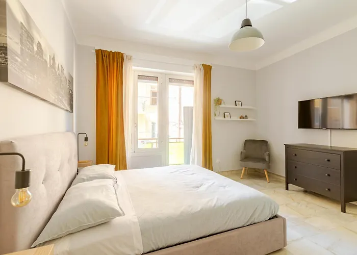 2 Indipendenti, In Pieno Centro Con Veranda Апартаменты Санремо